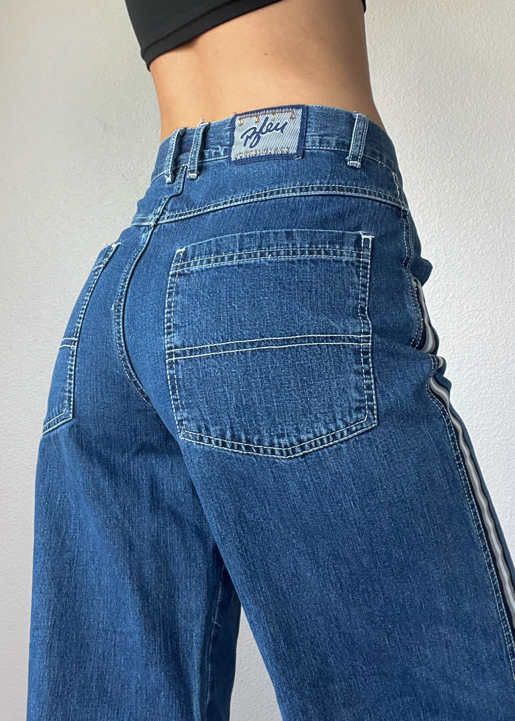 90's Sporty Stripe Jeans (26-27")