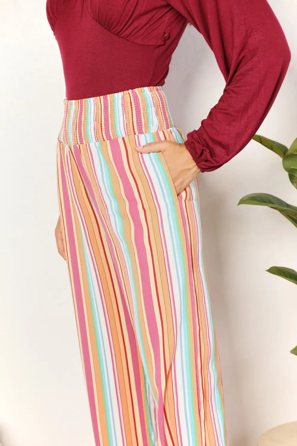 *APP EXCLUSIVE* Striped Smocked Waist Pants with Pockets