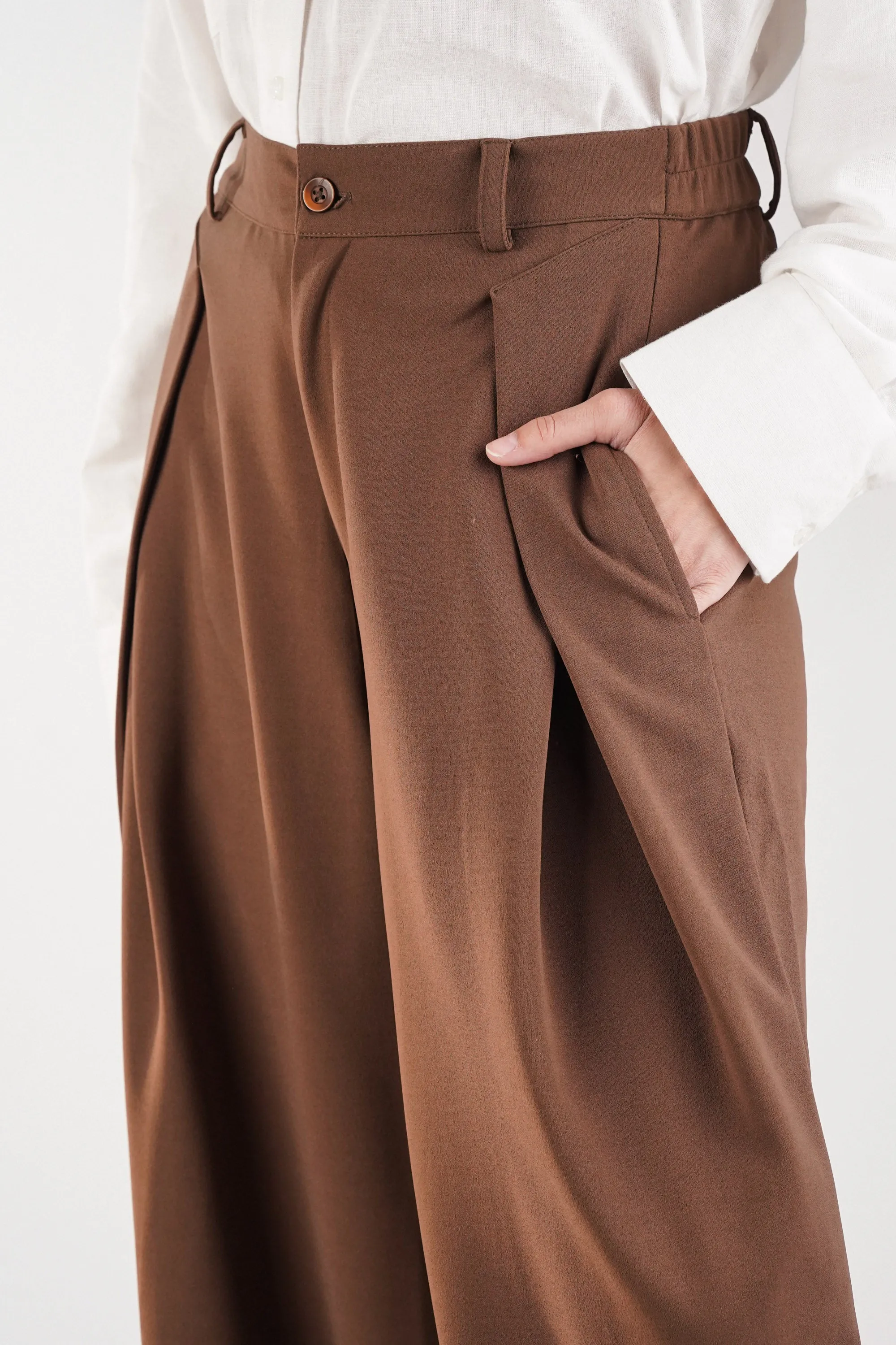 Brown Pants with Inverted Pleats