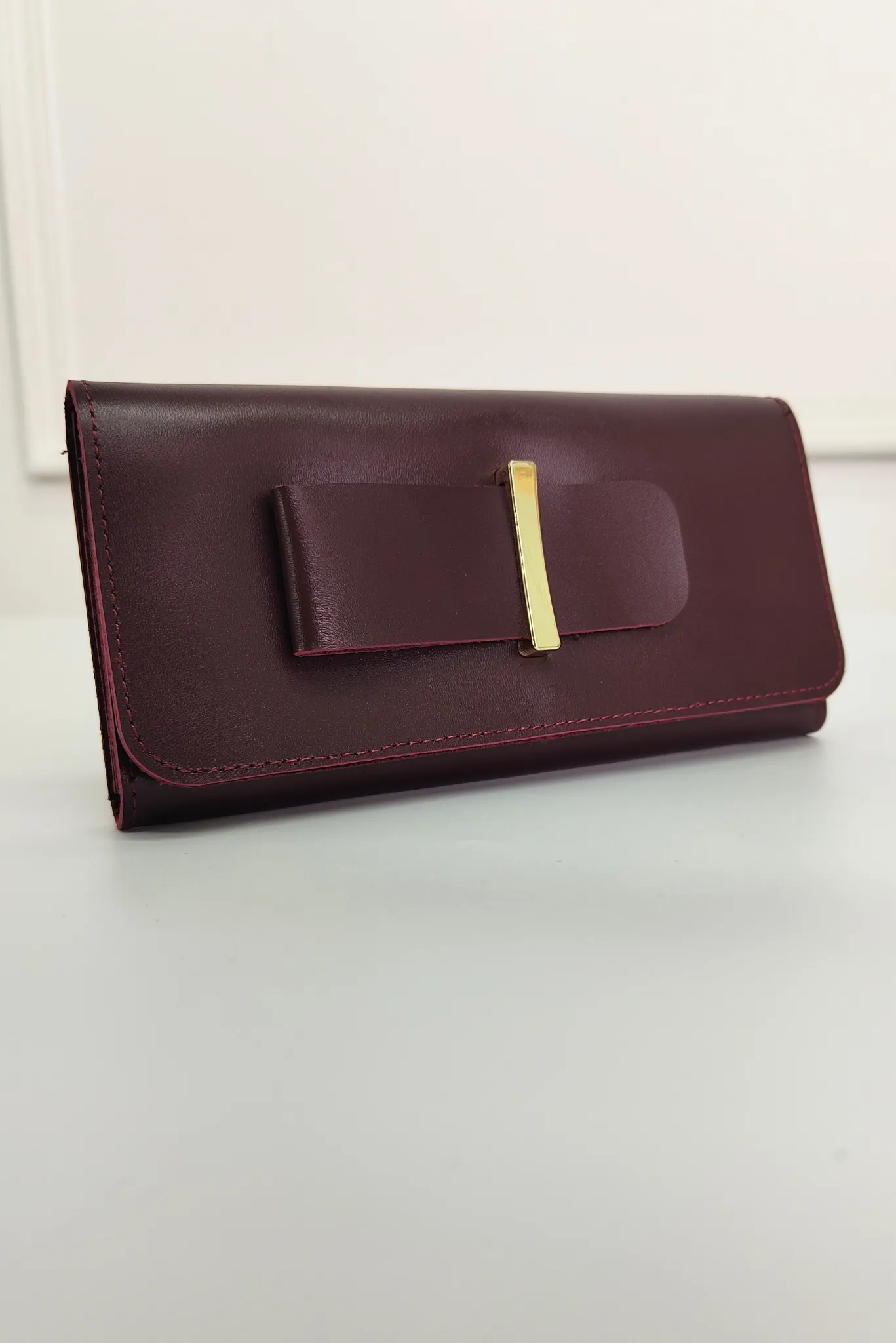 Comfort Maroon Clutch