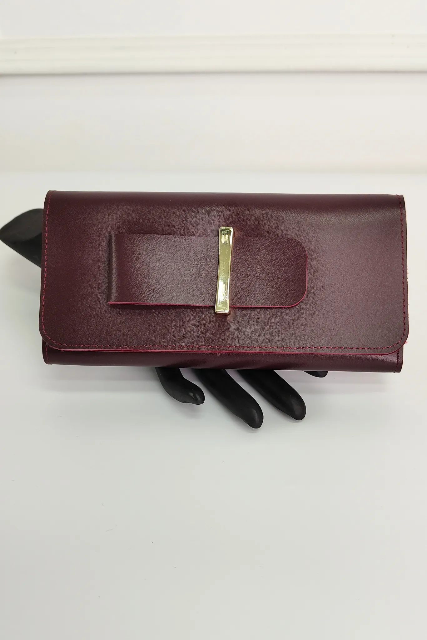 Comfort Maroon Clutch