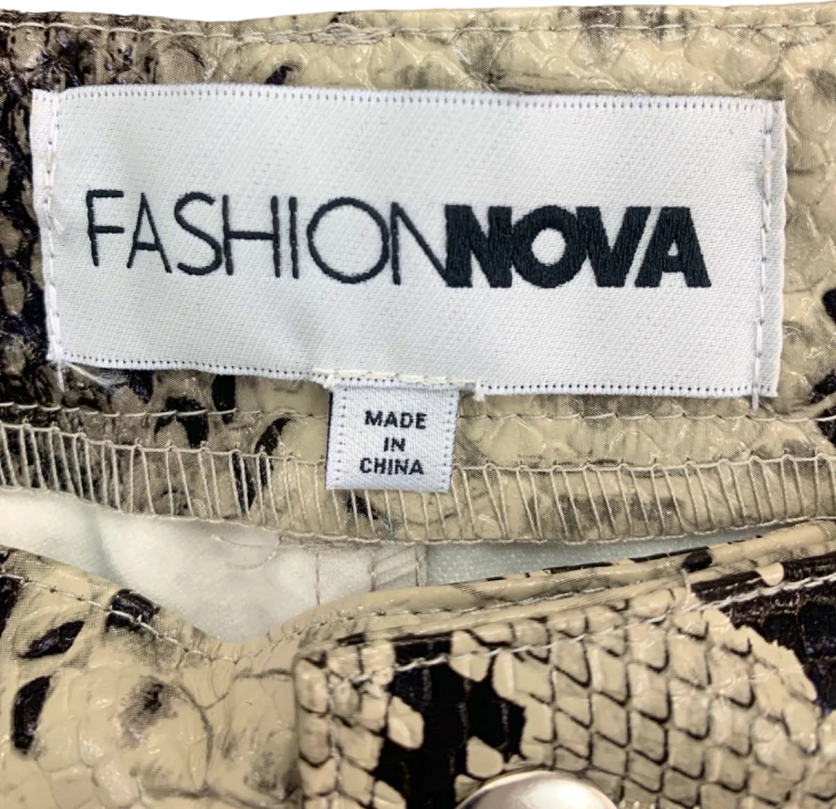 Fashion Nova Multi Snake Print Pants XS