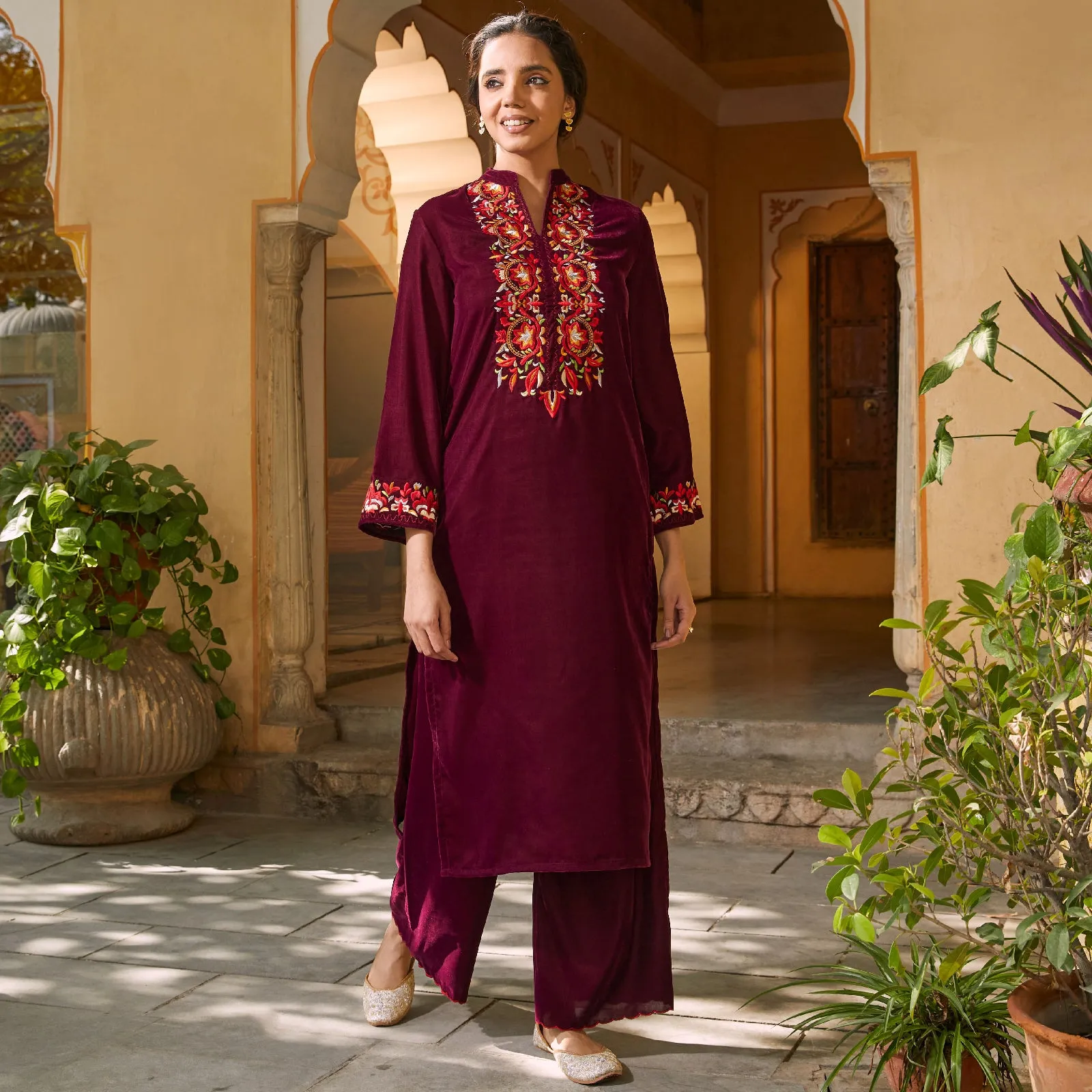 Magenta Velvet Floral Embroidered Kurta