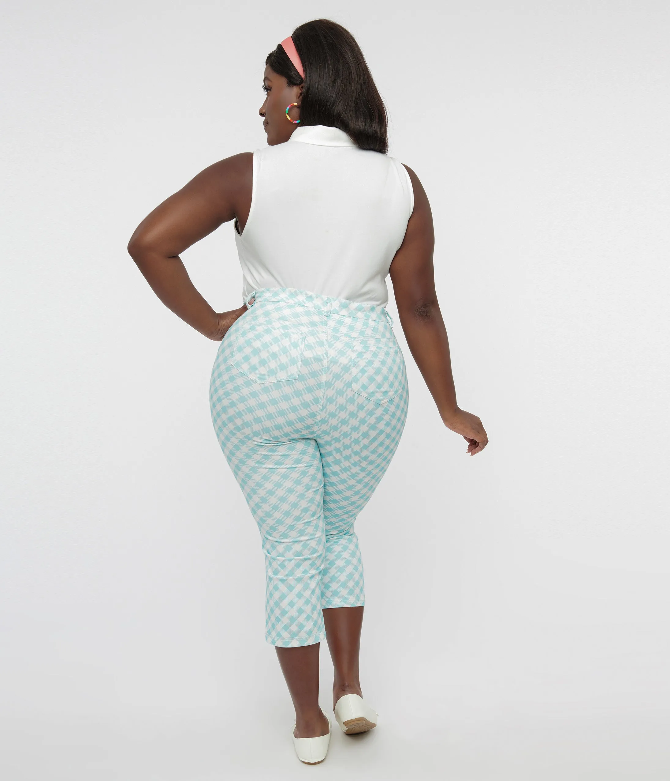 Smak Parlour Plus Size Light Blue & White Gingham Capri Pants