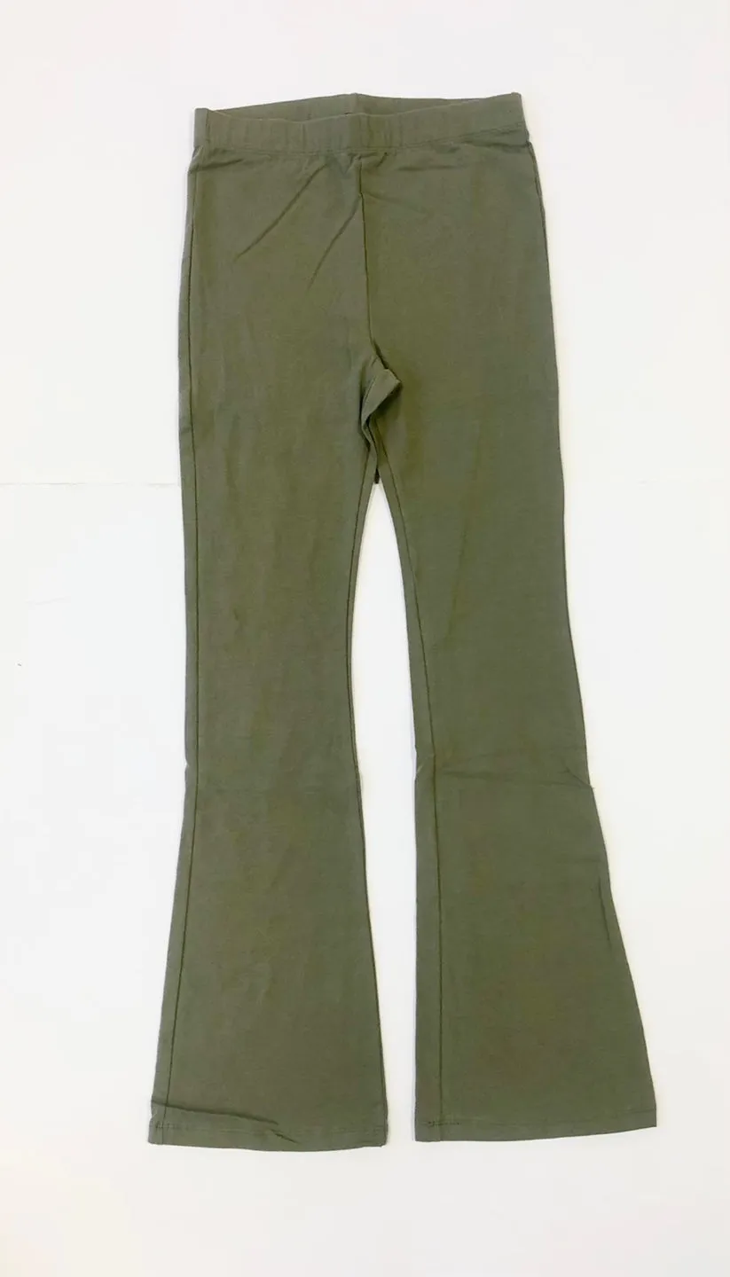 Women Pull On Flare Pants